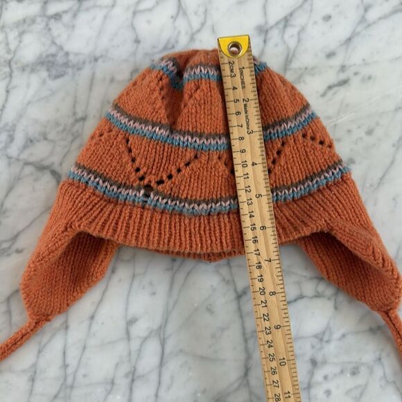 Peruvian Youth Wool Winter Beanie OS - Picture 3 of 8